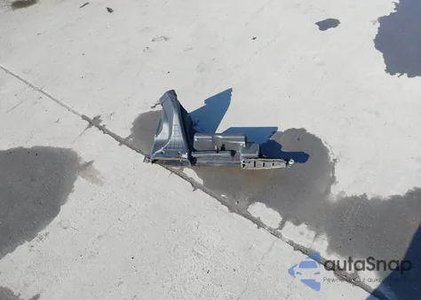 2015 Nissan Pathfinder Platinum z USA, uszkodzony, nr VIN 5N1AR2MN3FC659995